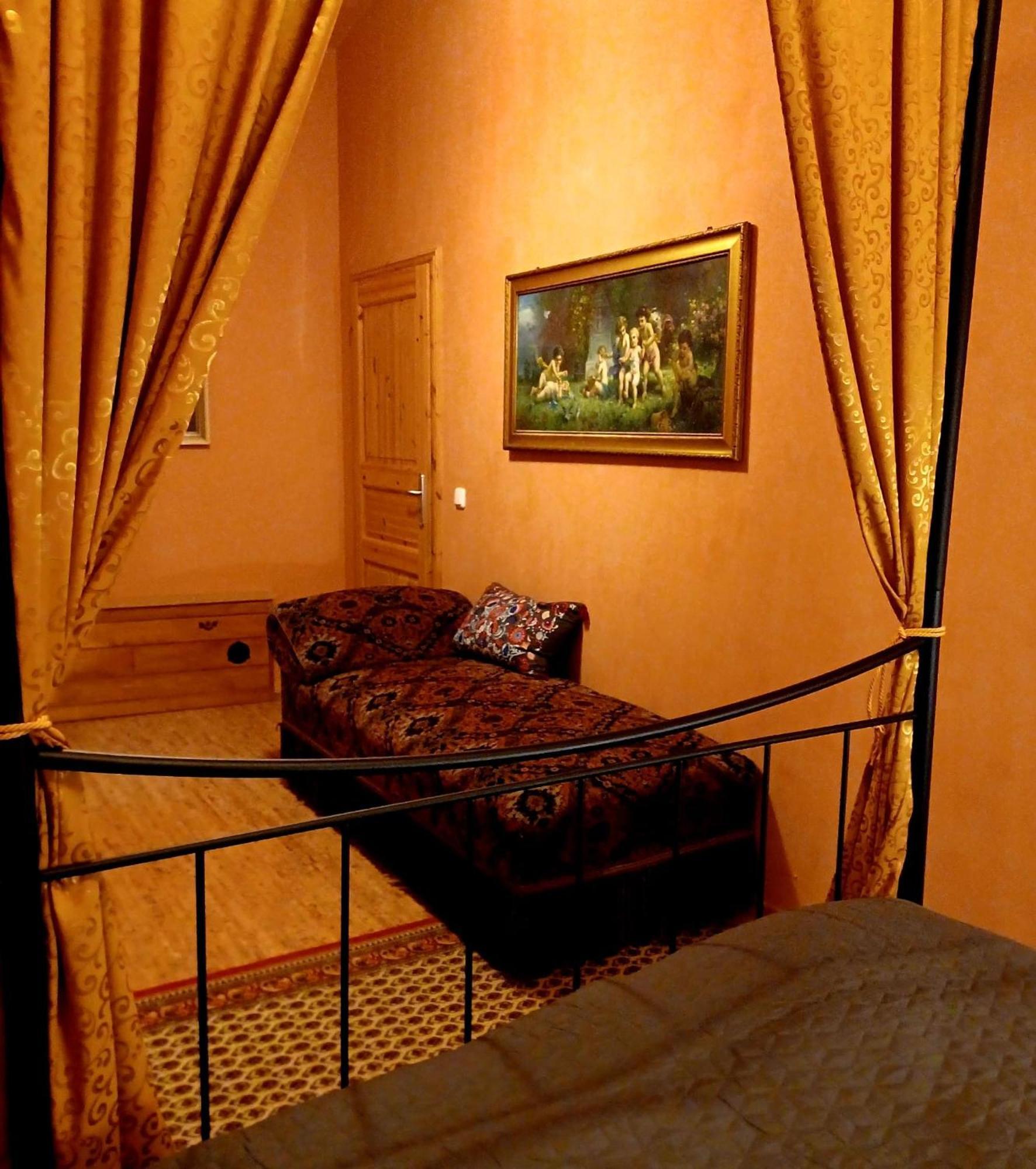 Ferienwohnung Antik Гота Экстерьер фото